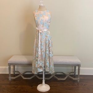 Worn once Tahari mid length dress